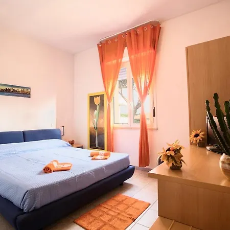 Isa-double In With Swimming Pool In Marina Di Cecina, Just 10 Meters From The Sea *